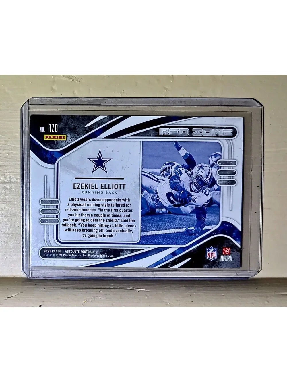 Ezekiel Elliott 2021 Panini NFL Absolute Red Zone #RZ8 Card
