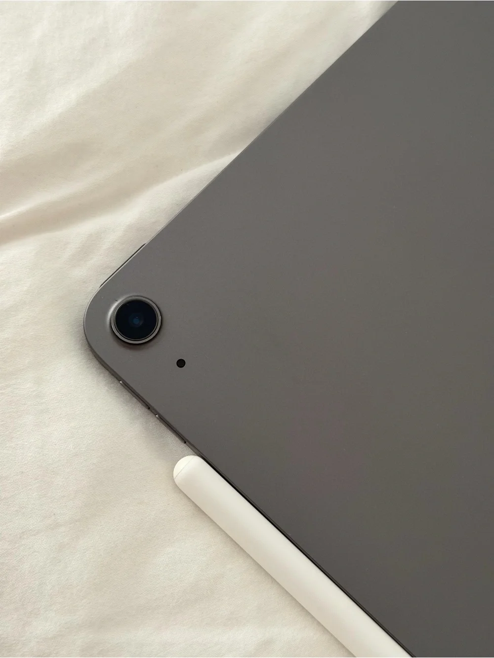 Apple ipad featuring