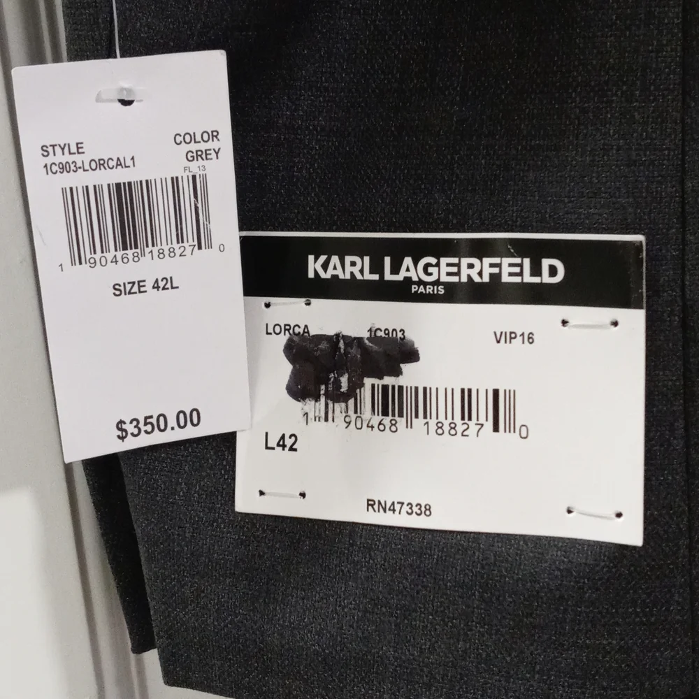 Karl Lagerfeld 🆕 🖤karl