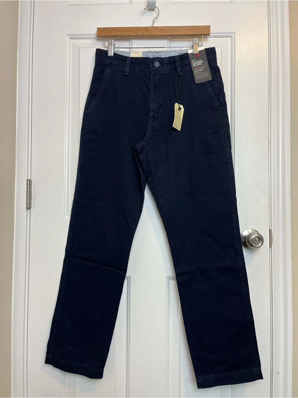 Levis size 29