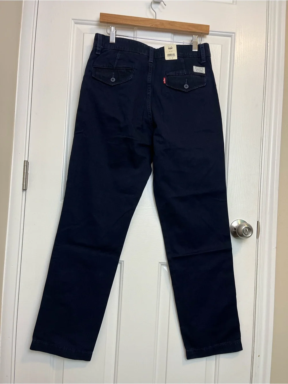 Levis size 29