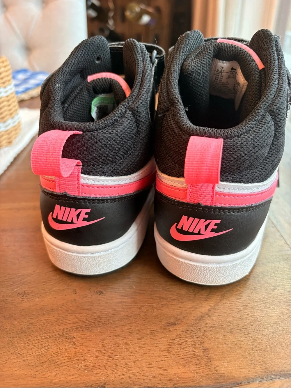 Nike like new