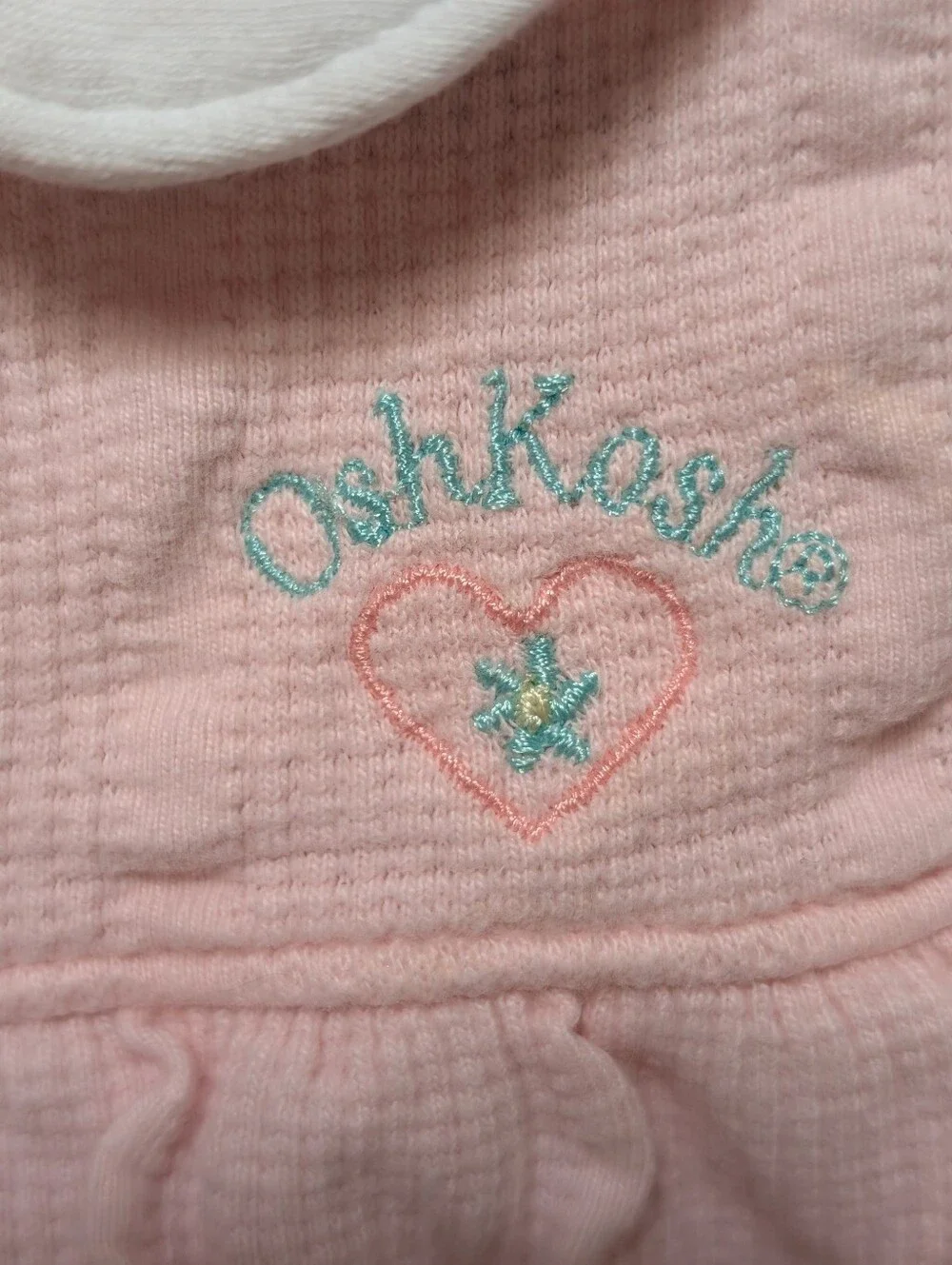 Vintage OshKosh B'Gosh baby girl 3-6 mos pink bubble romper peter pan collar