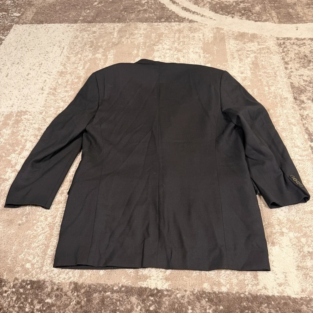 Joseph Abboud versatile perfect