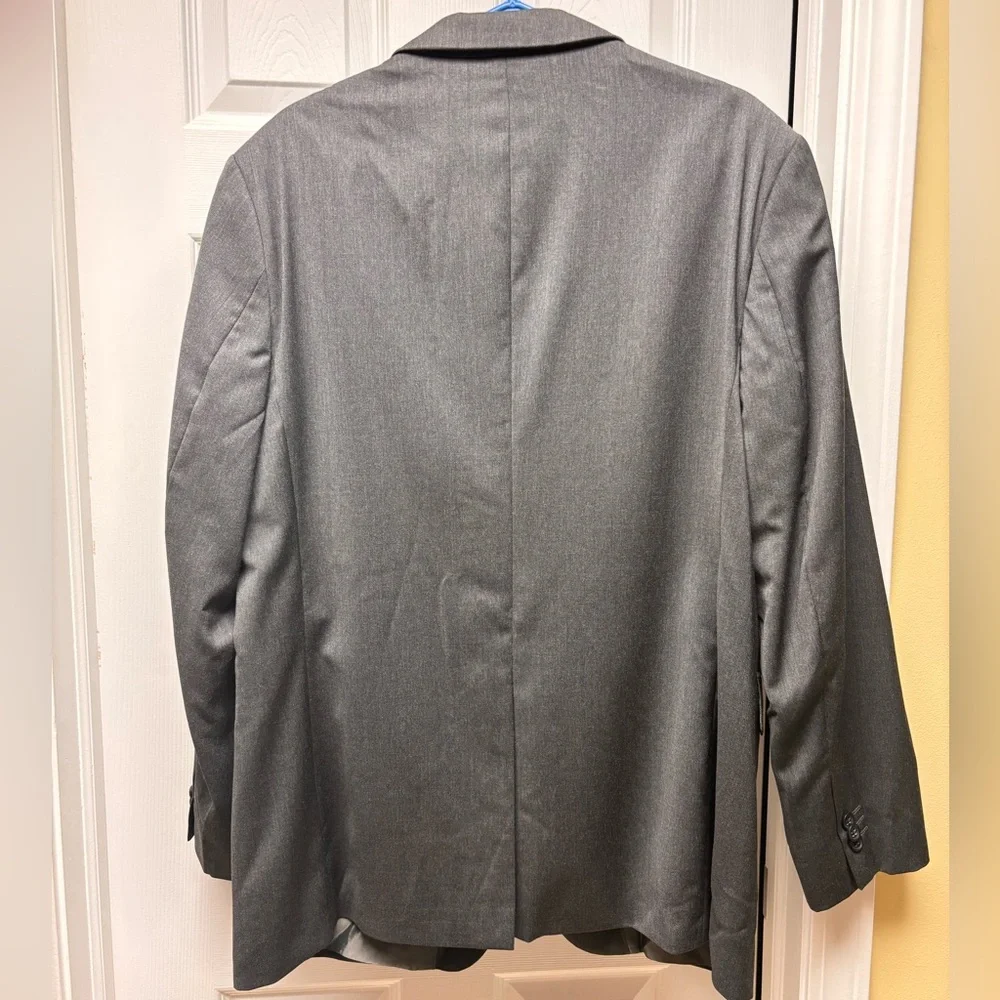 Banana Republic sharp modern
