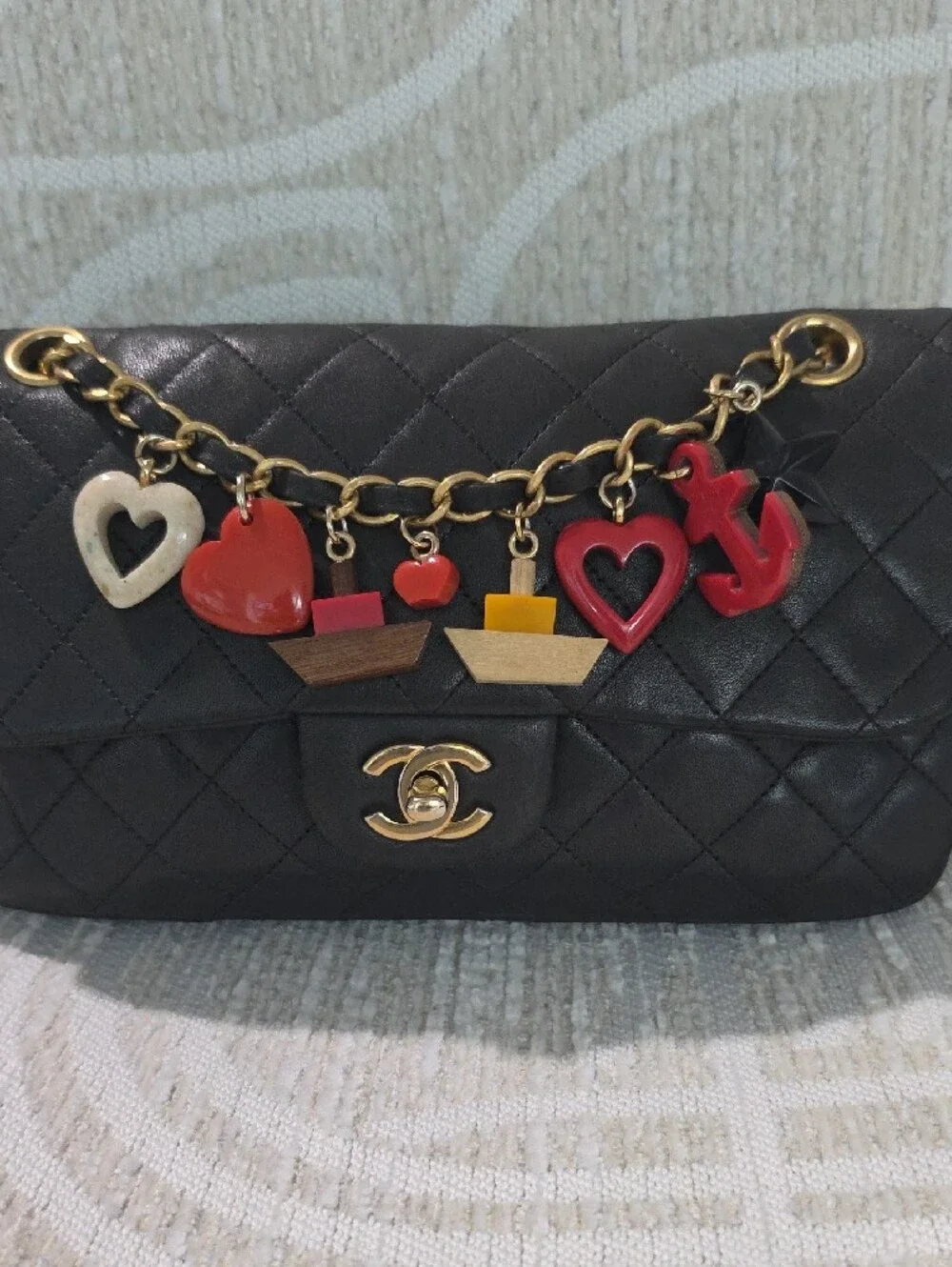 CHANEL classic quilted