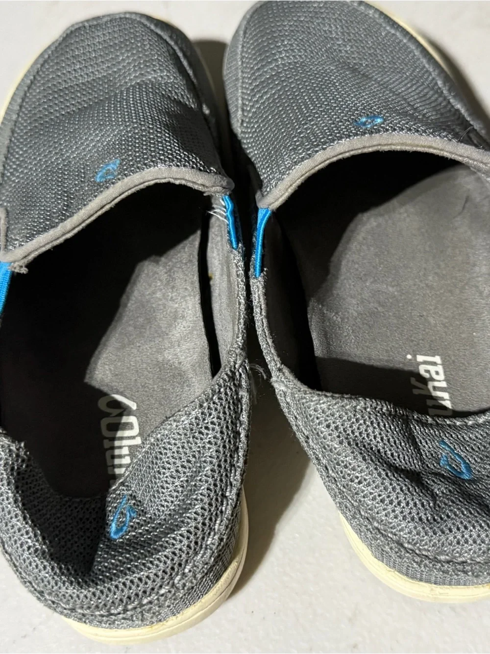 OluKai breathable grey