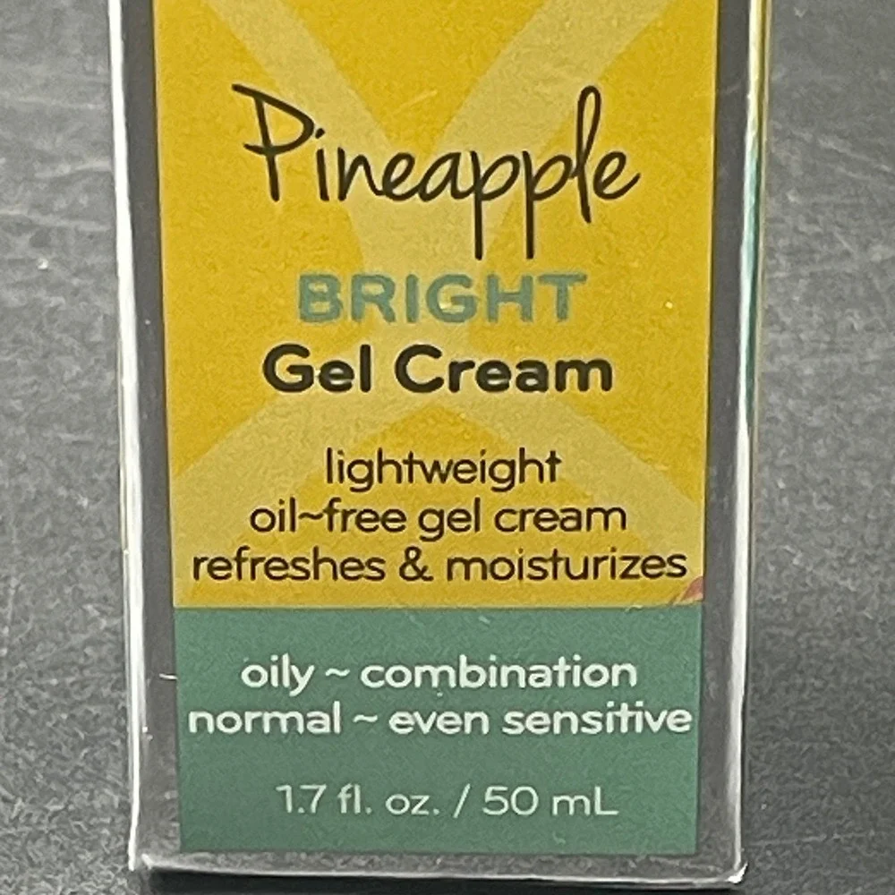 pūrlisse purlisse pineapple