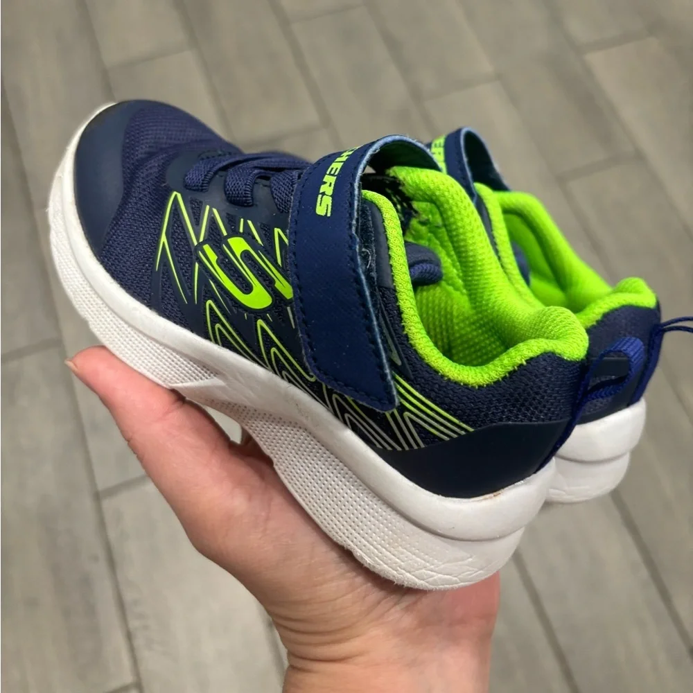 Skechers excellent lightweight