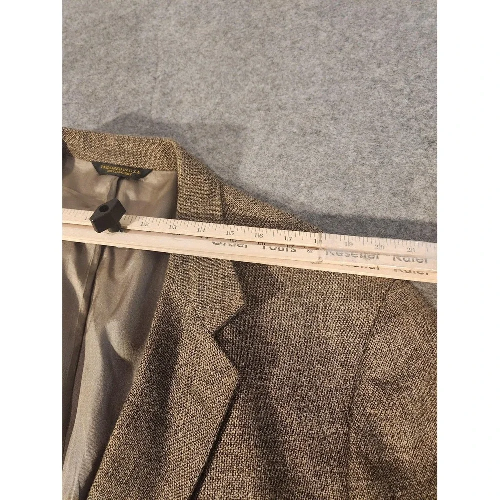 Orvis Sport Coat Blazer Mens 48 Brown Herringbone Tweed Made USA Vintage