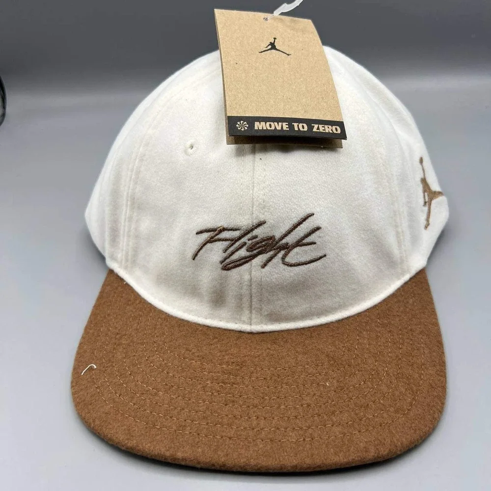 Air Jordan Flight Hat Men Medium-Large Brown Jumpman Strap Back Cap New‎ M-L