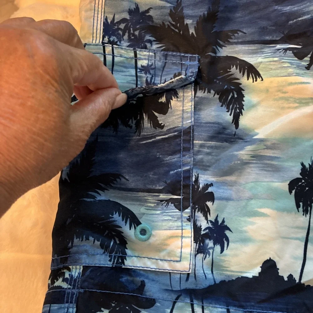 Tommy Bahama tommy bahama