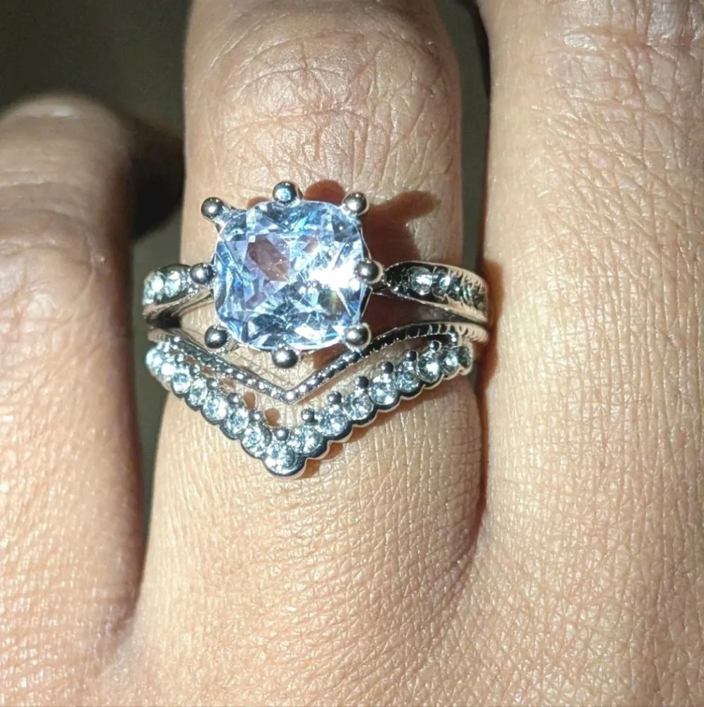 boutique simulated diamonds