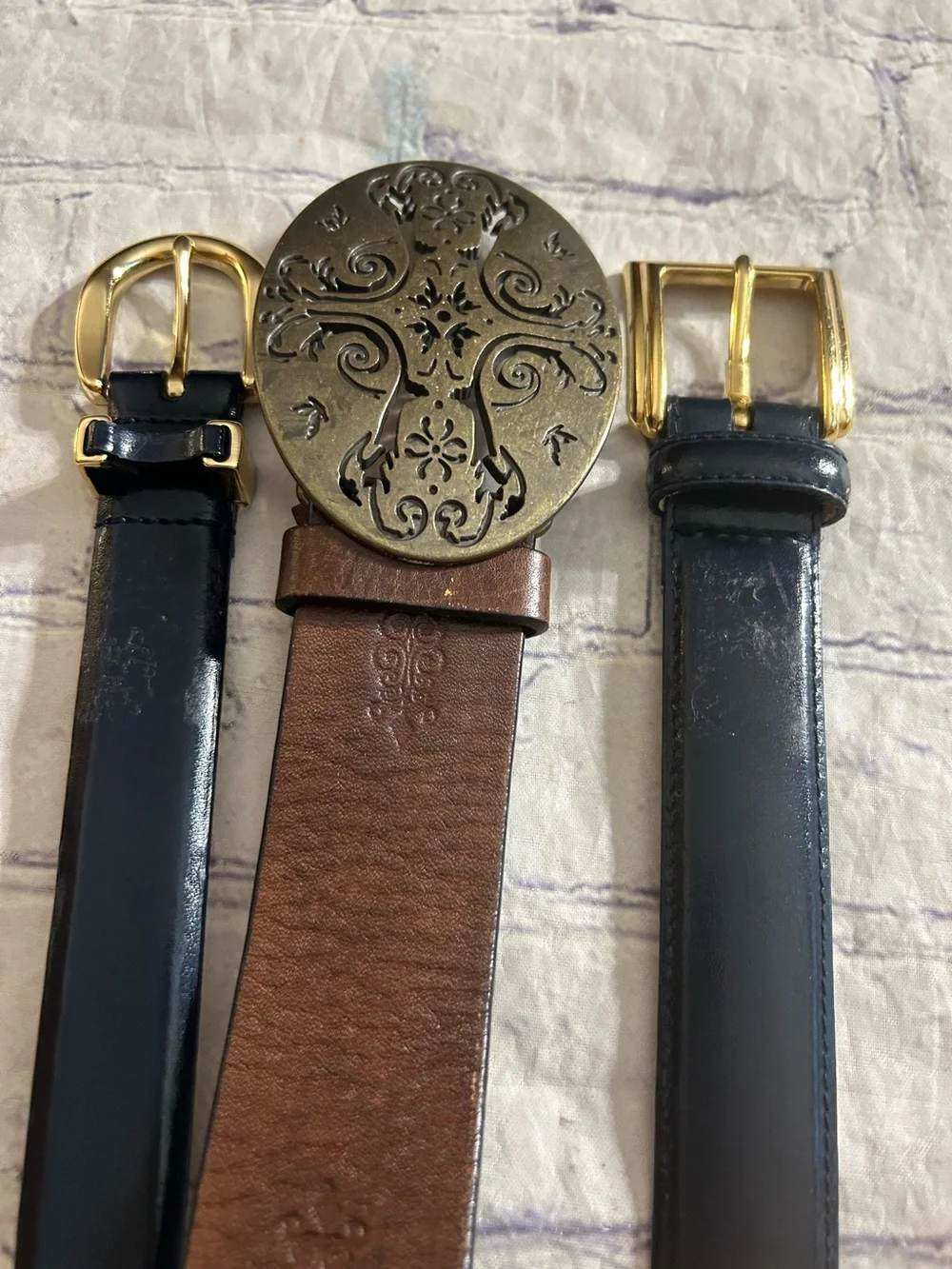 LIZ CLAIBORNE (3) VTG LEATHER BELTS DECORATIVE BUCKLES BLACK & BROWN