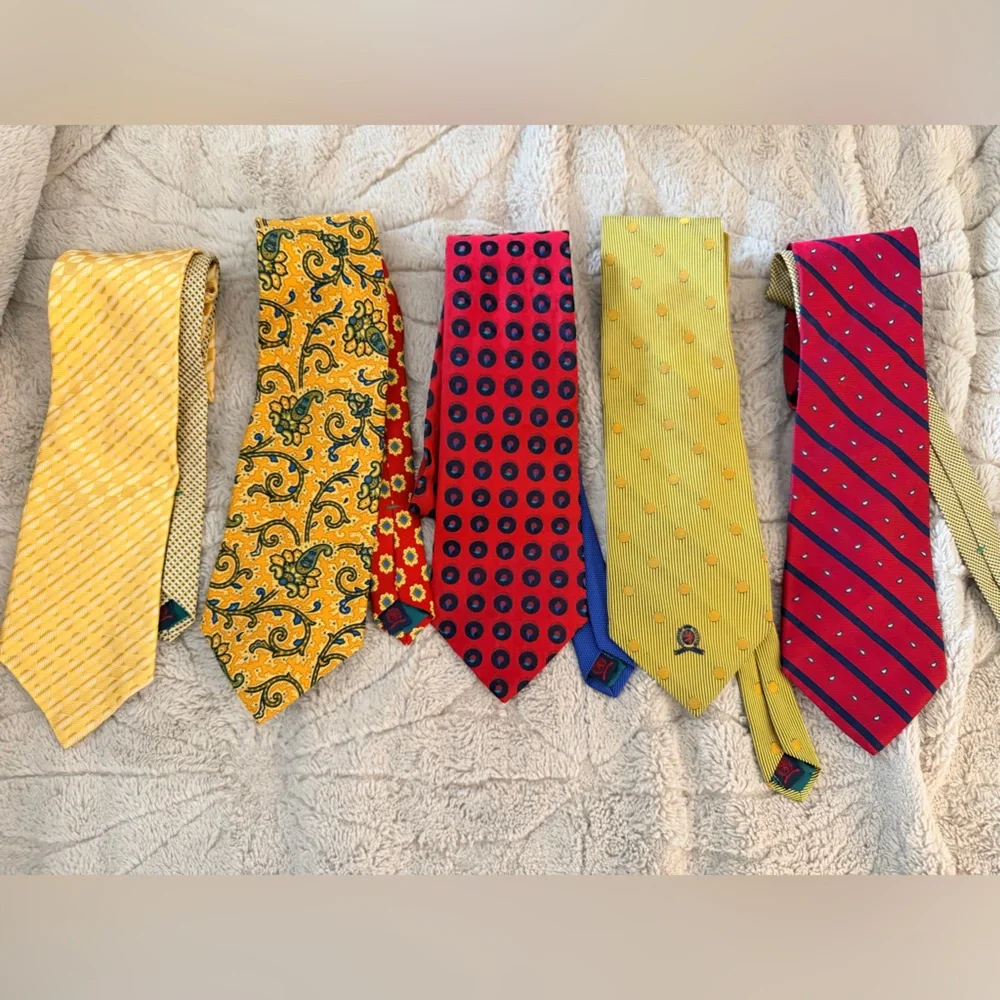 Lot of 6 beautiful two toned Tommy Hilfiger 58” 100% silk tie EUC