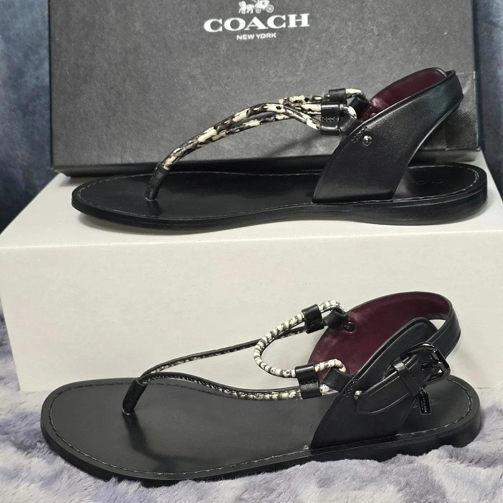 NWB Coach Clarkson Flat Strappy‎ Thong Sandals in Black & White Buckle SZ 8