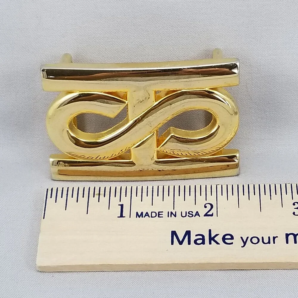 N/A vintage belt