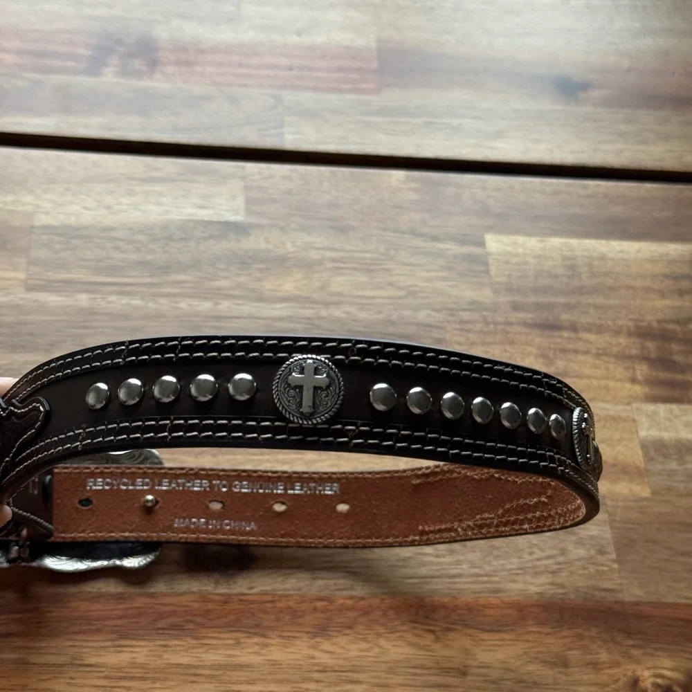 Cavenders Kids Brown Leather Western Belt Cross Studs Basketweave Sz 22 9600802
