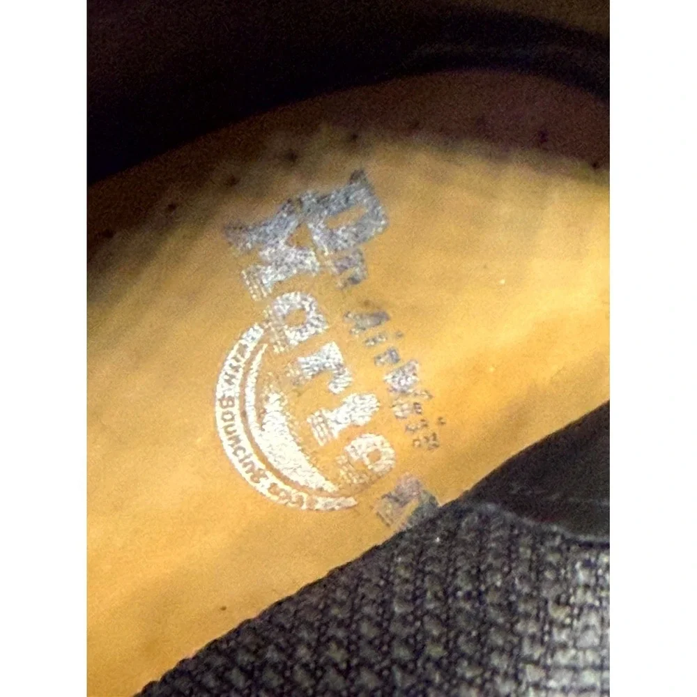 Dr. Martens day offer reasons