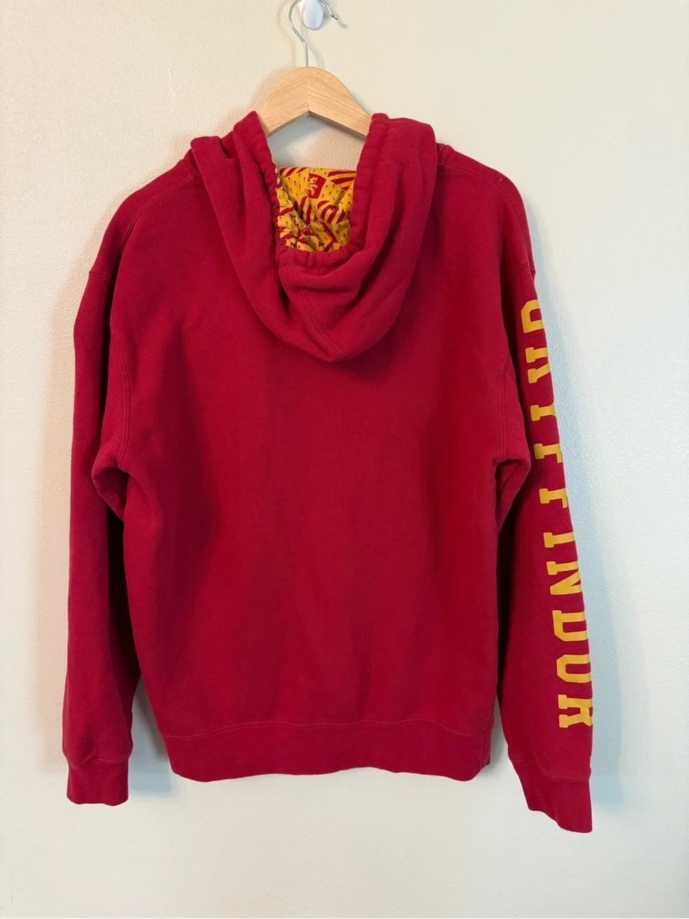 Wizarding World Of Harry Potter sleeve cozy details