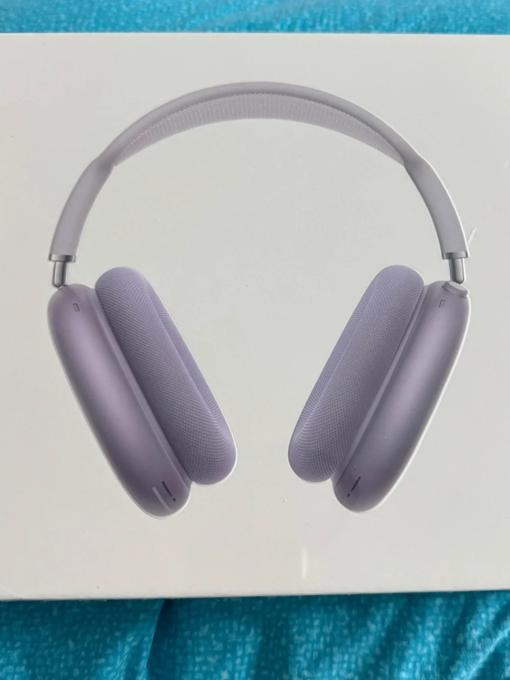 Over-Ear Wireless Headphones in Lavender Purple