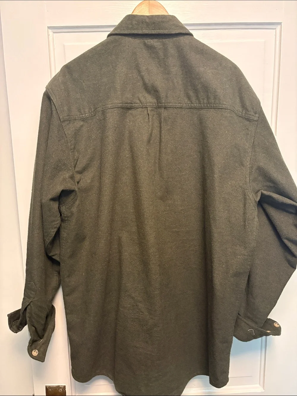 Moose Creek classic olive