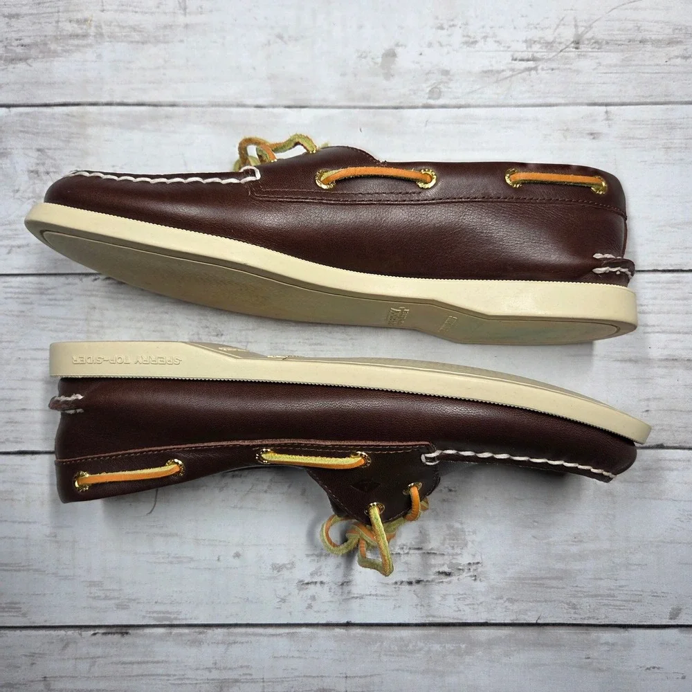 Sperry authentic boat