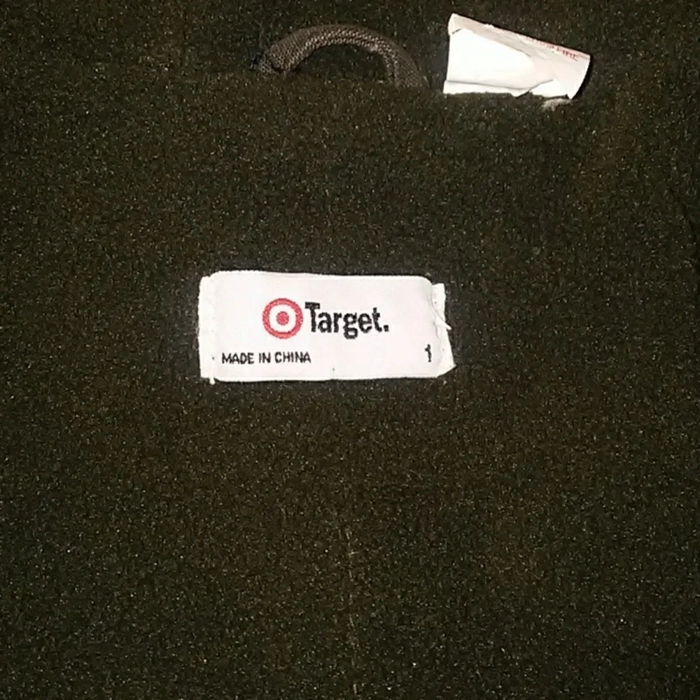 Target infant hooded