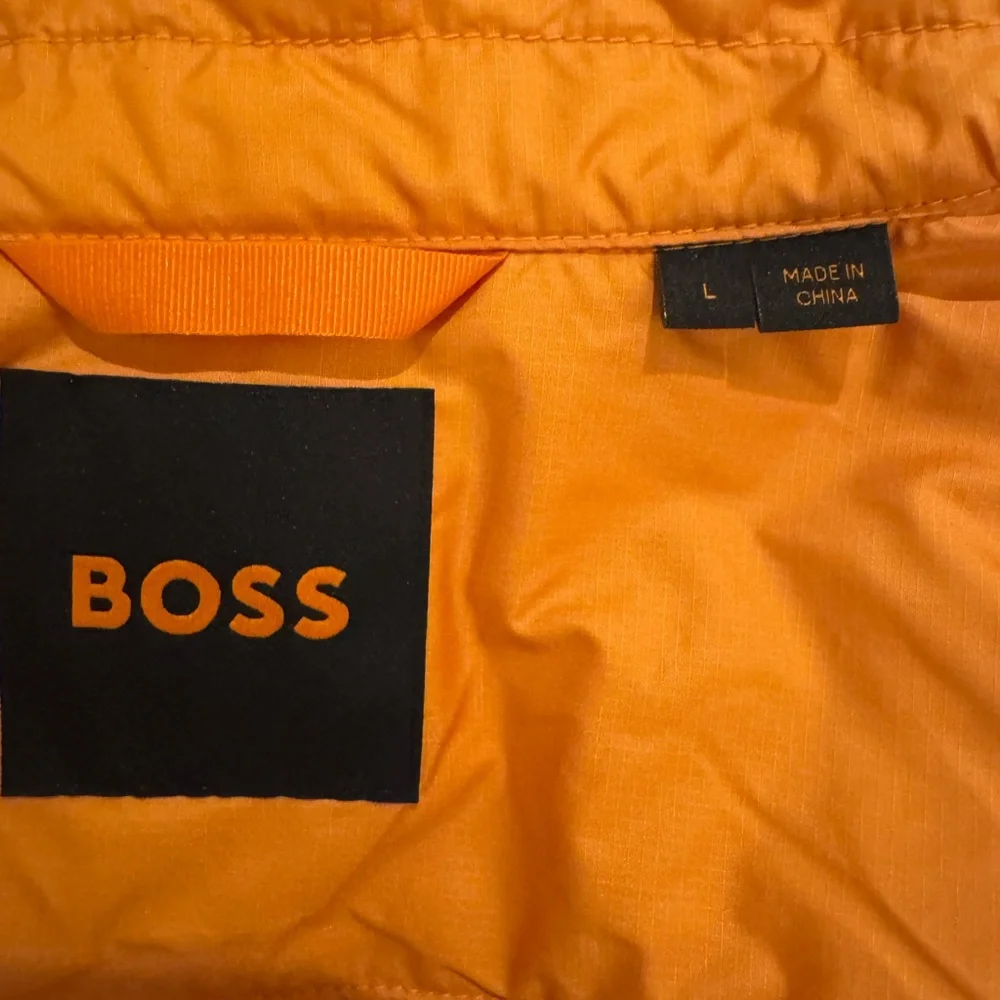 Boss bright orange