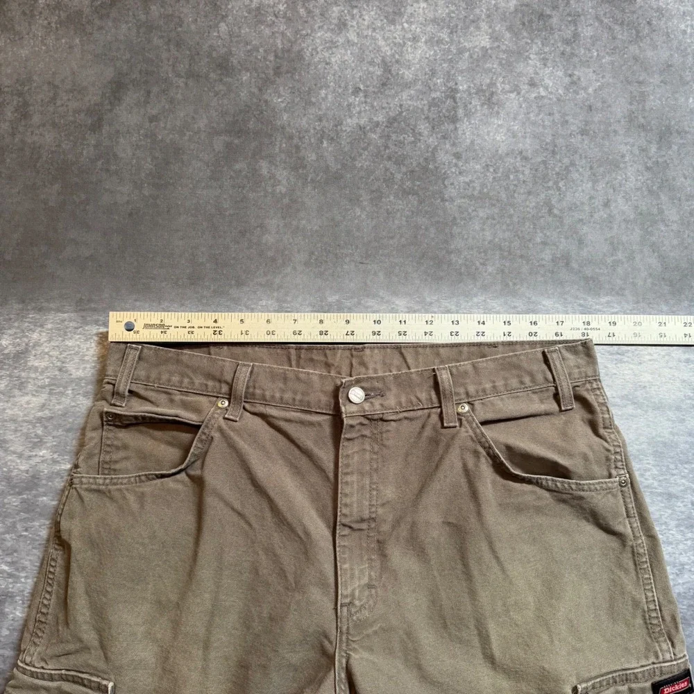 Dickies measurements shown