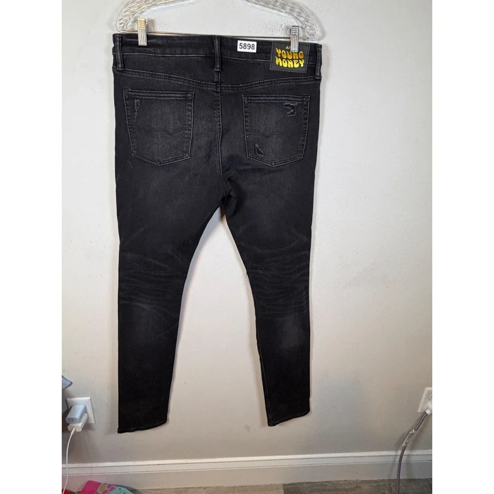 American Eagle Outfitters distressed skinny