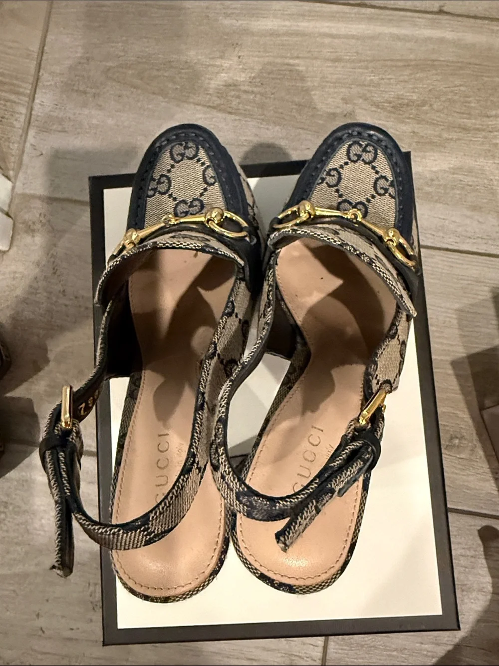 Gucci stylish platform