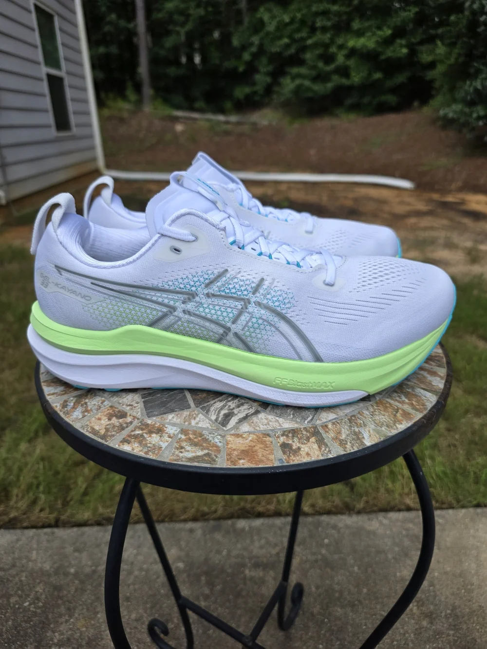 Asics Gel-Kayano 33 1011C167 White/Energy Aqua Running Shoes Men Sz 11.5 Worn 1x