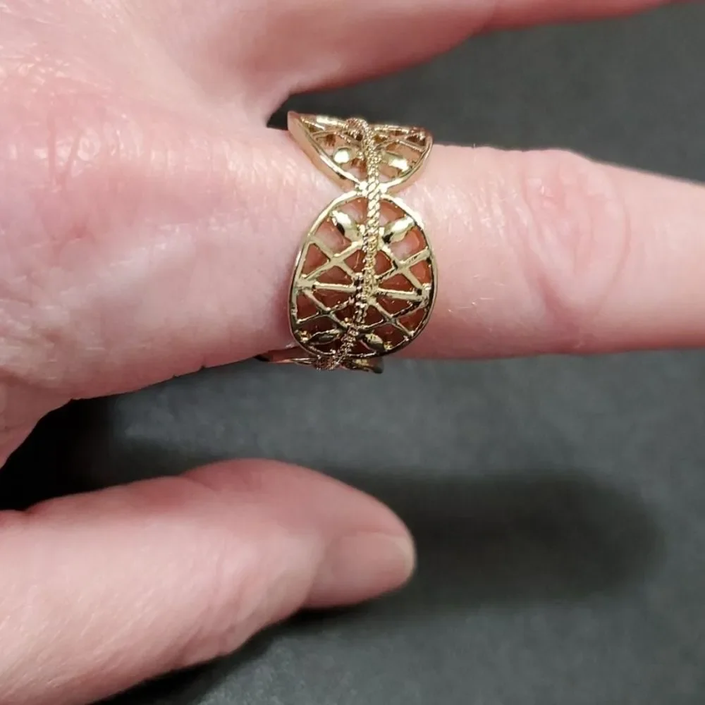 Unbranded pretty gold