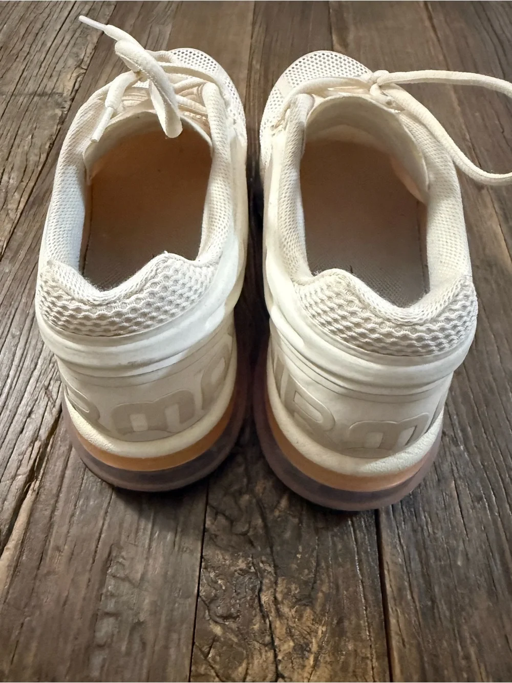 Nike lightweight breathable