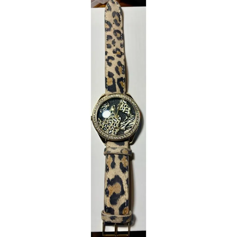 Guess up sale
