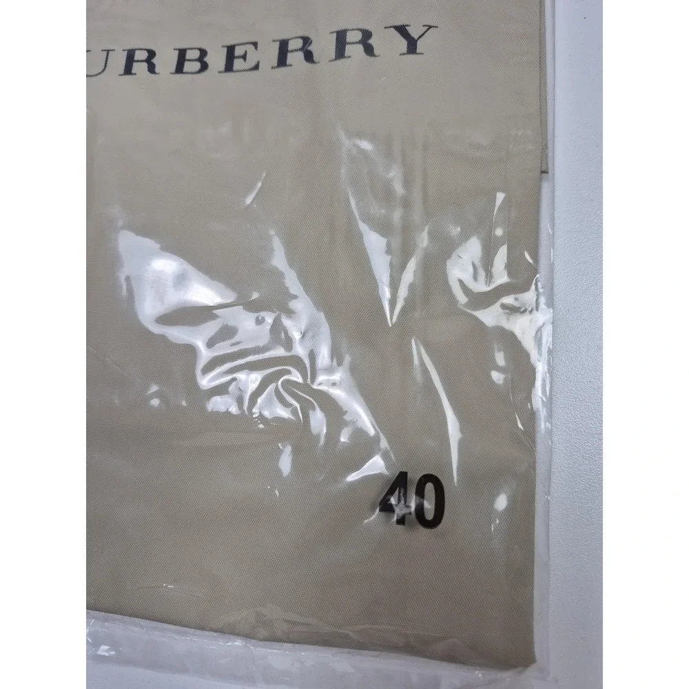 The Unbranded Brand burberry beige