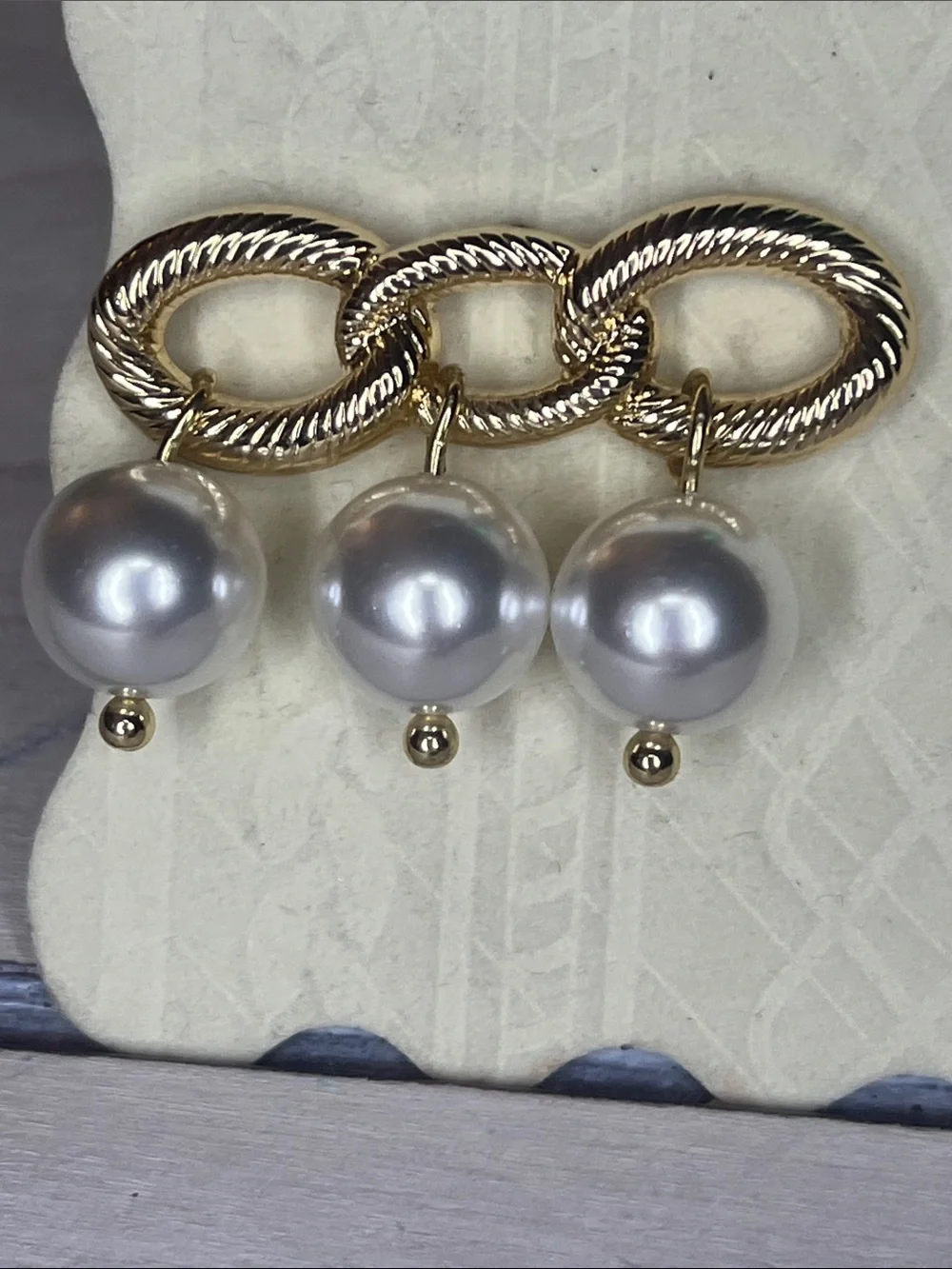 Set of 3 Pins by Universal Thread