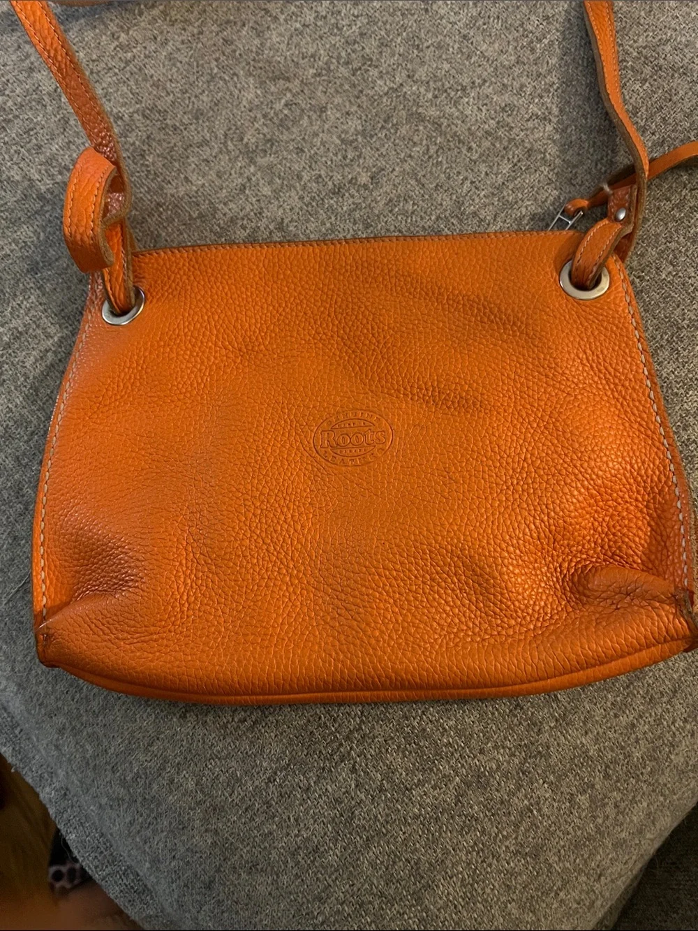 Roots compact crossbody