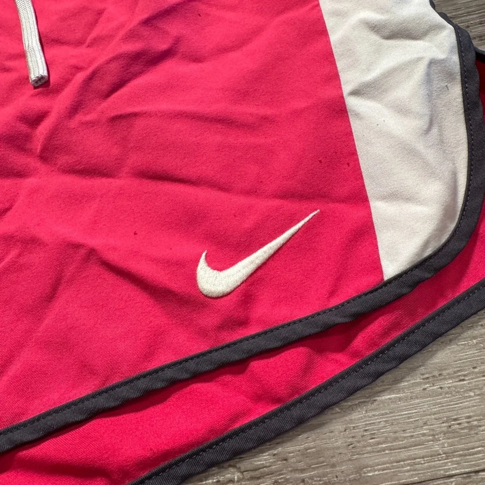 Nike Shorts Womens Large Pink Drawstring Temp Running Outdoor‎ Athletic Fitness