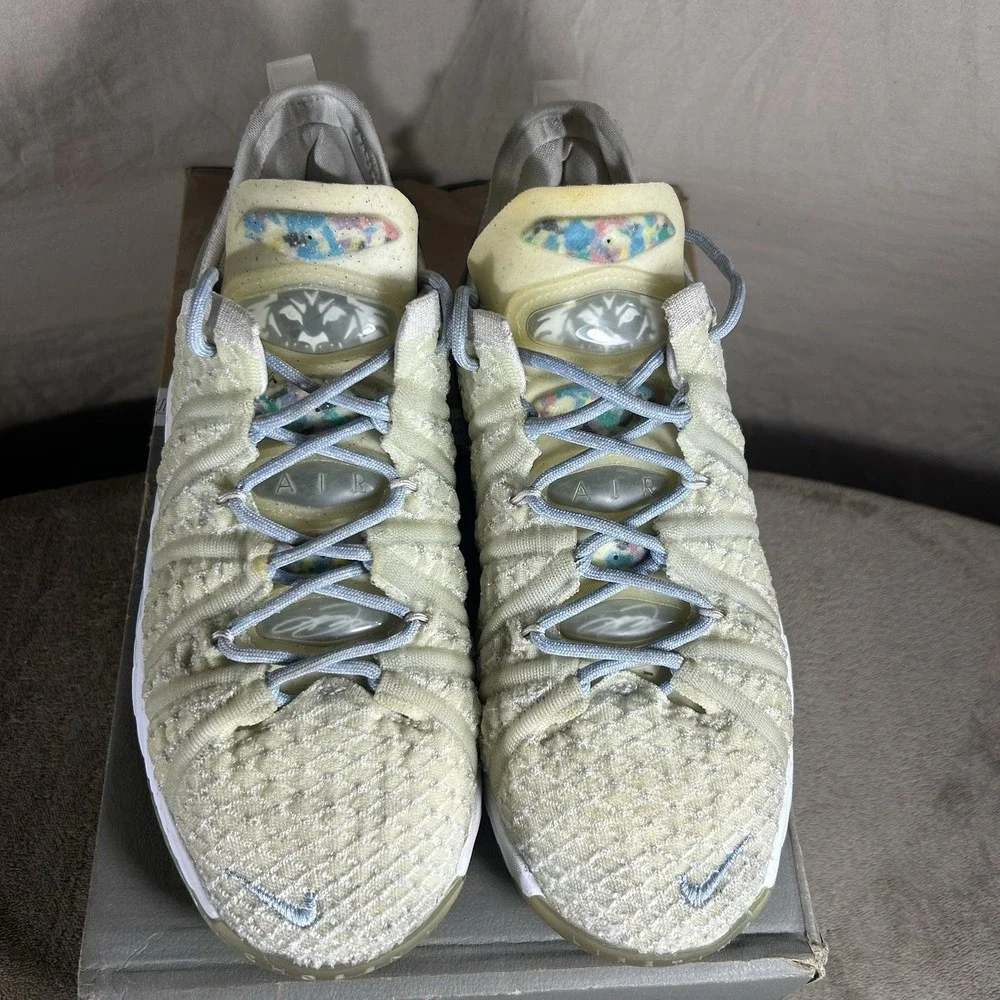 Nike item specifications