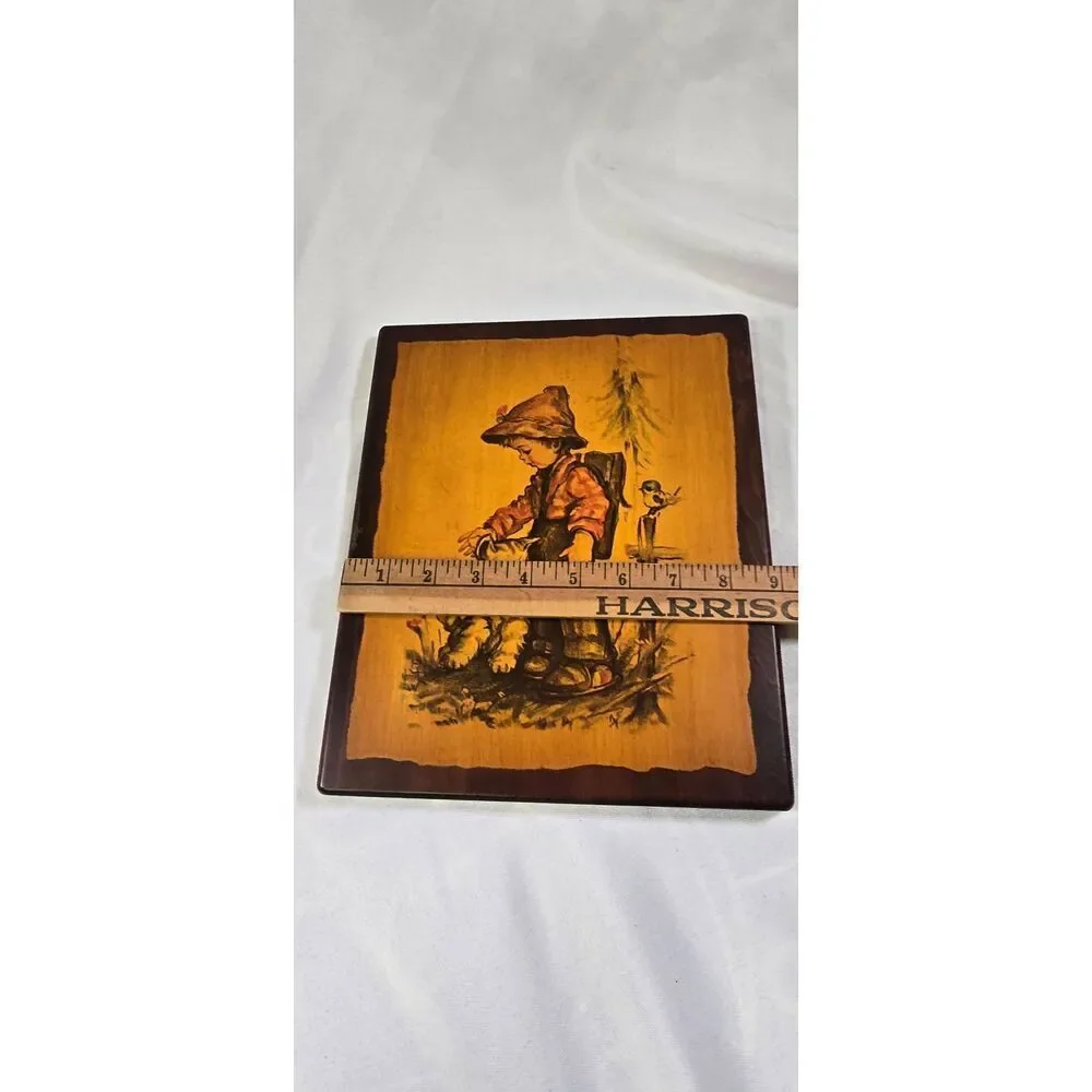 Hummel crafted wood