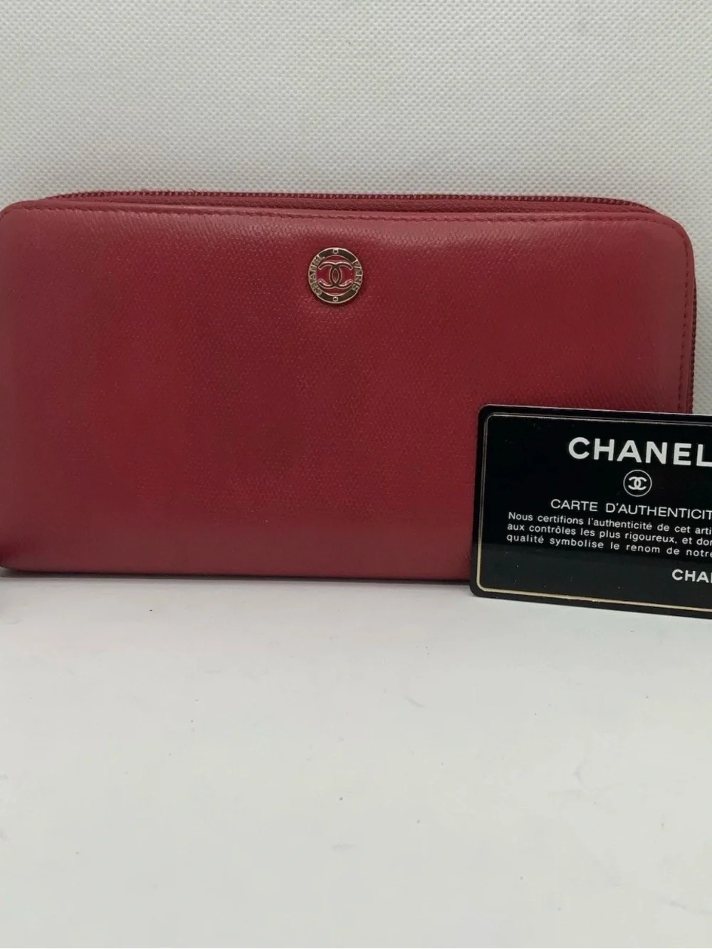 CHANEL Red Leather Zip Wallet with Gold CC Logo