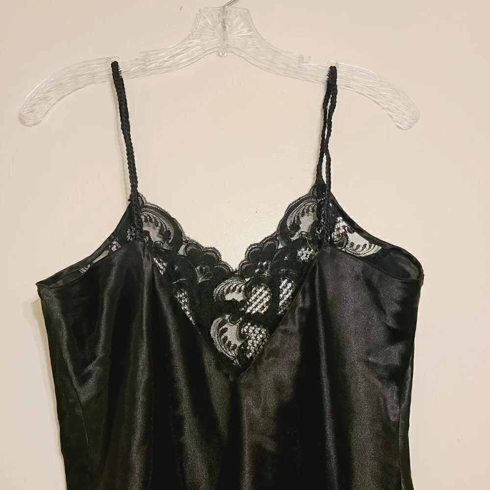 delicates women black