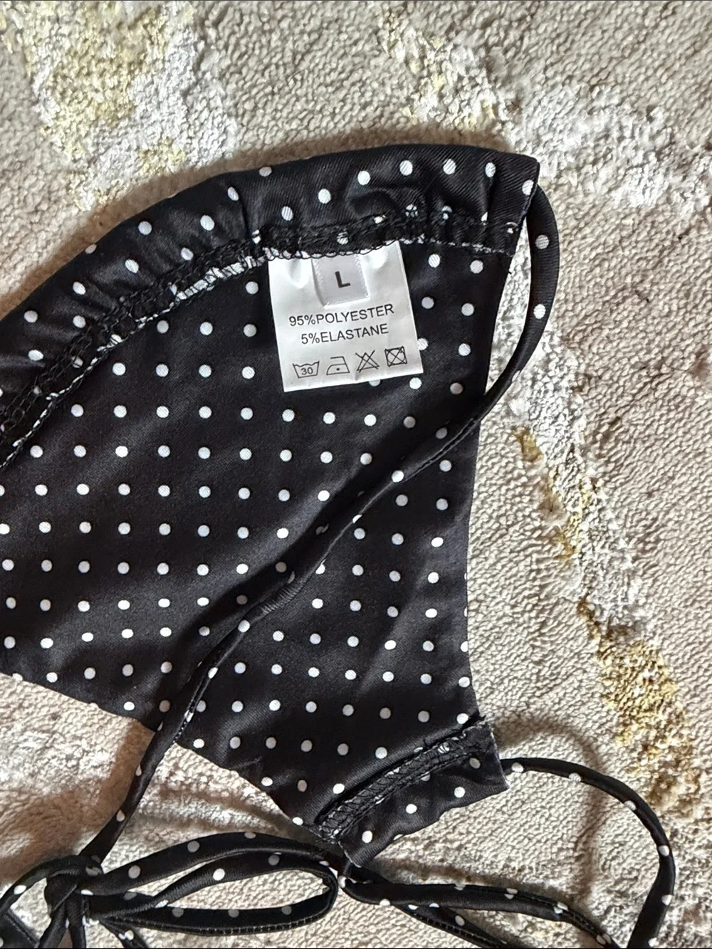 N/A flattering black