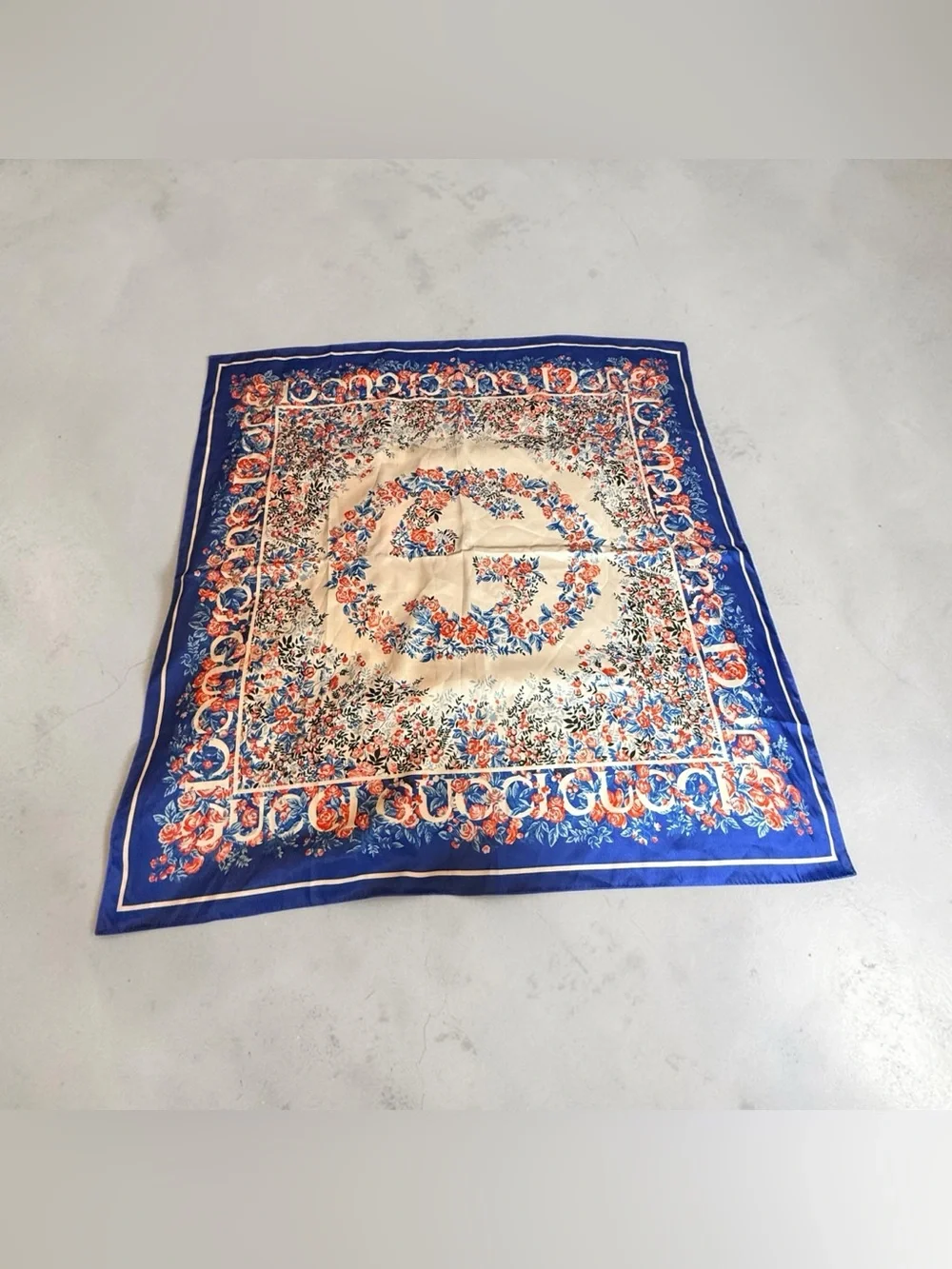 Gucci interlocking floral