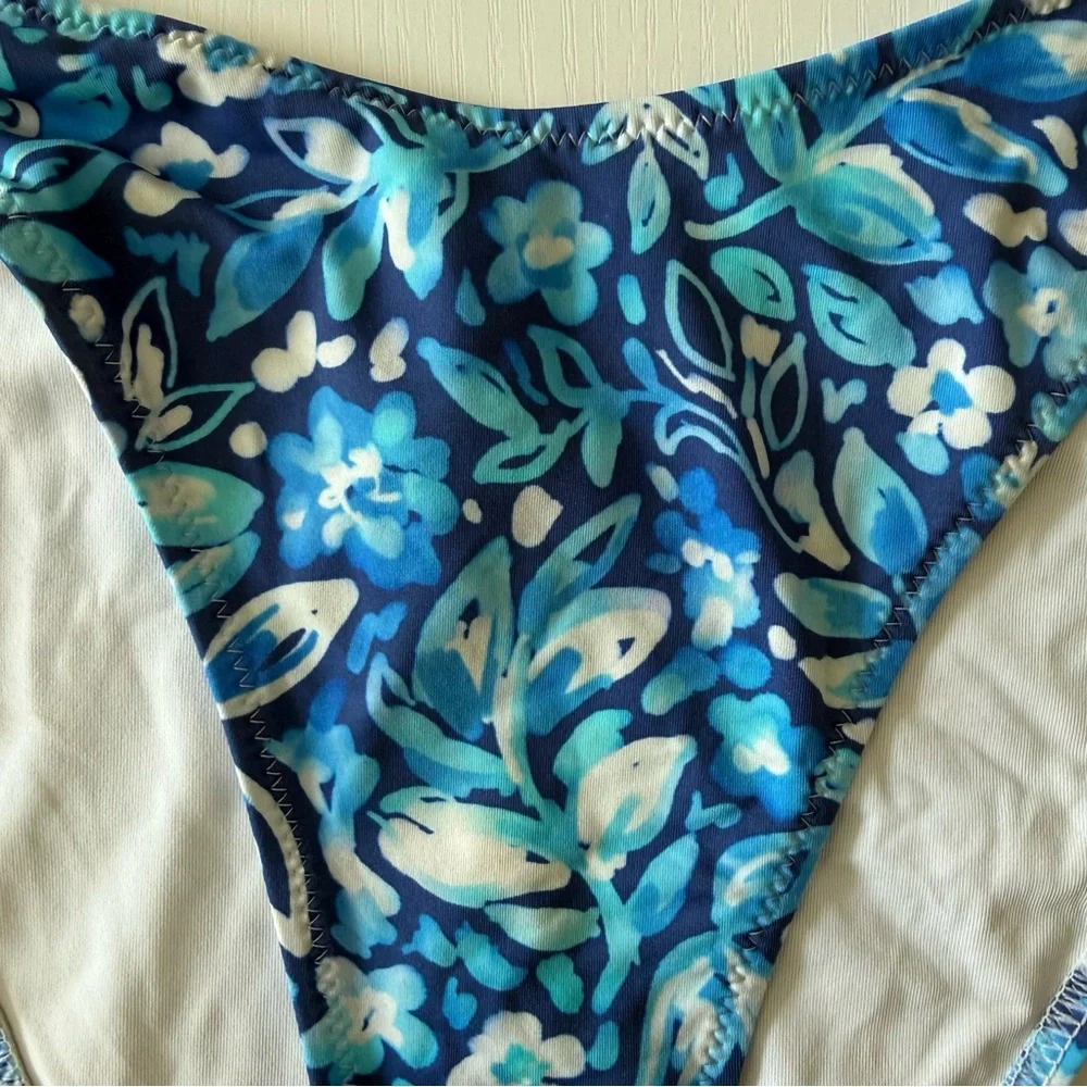 Bright Swimwear chic blue