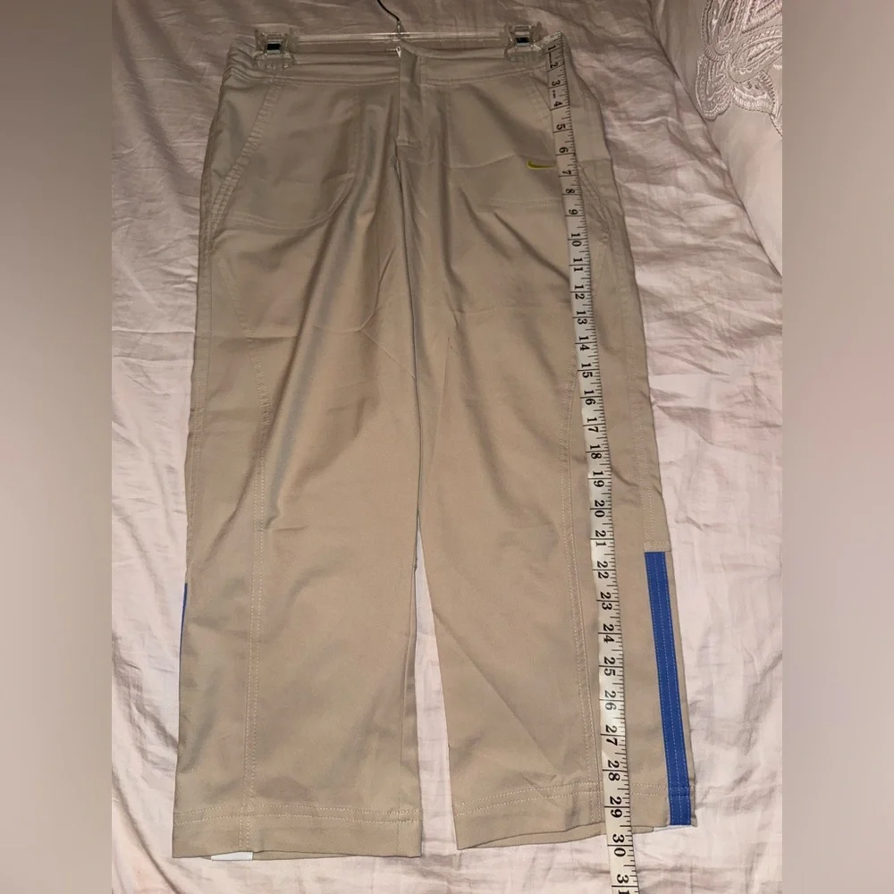Nike activewear size closure