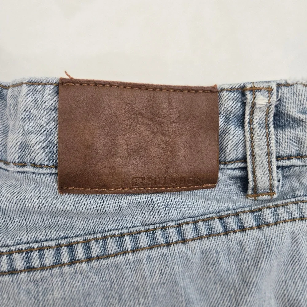 Billabong cuffed pre loved