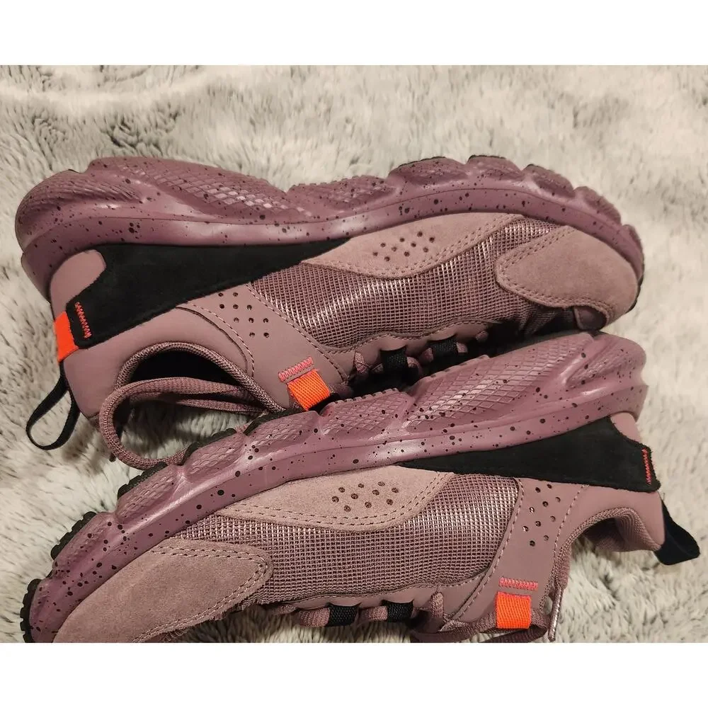Under Armour preowned no